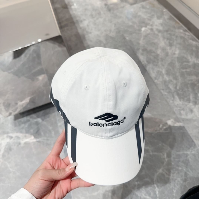 BALENCIAGA